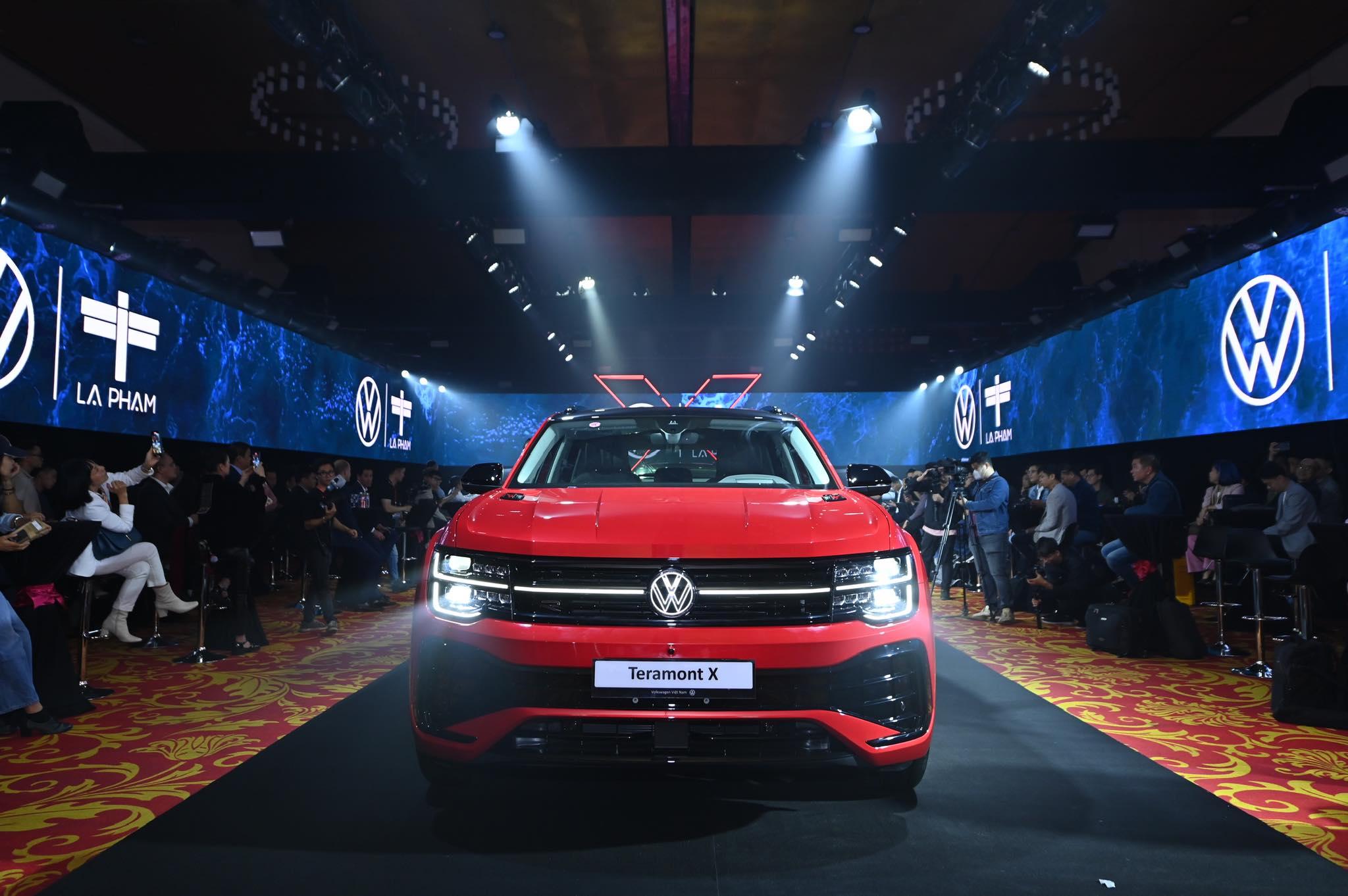 Volkswagen Teramont X 2024 chính thức ra mắt tại Việt Nam