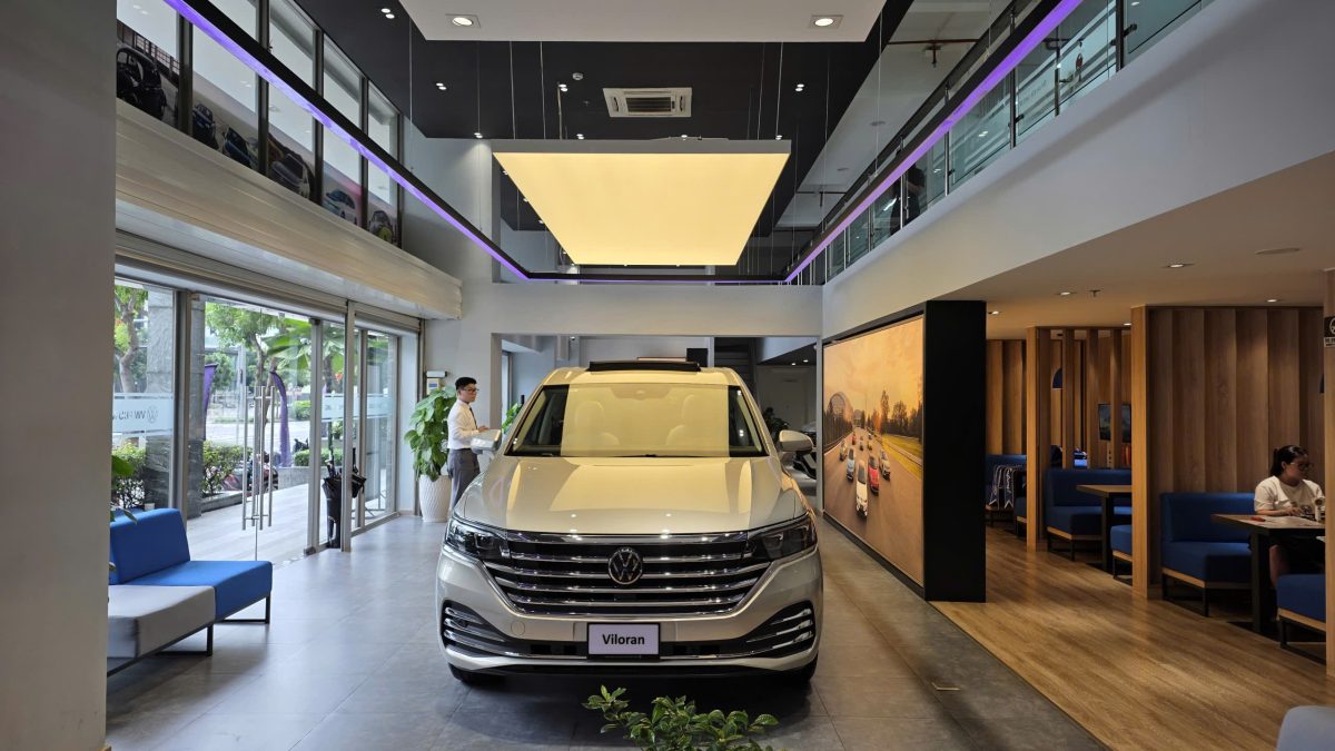 Volkswagen Phú Mỹ Hưng - Quận 7 đang trưng bày trực tiếp và sẳn xe lái thử các mẫu xe của Volkswagen